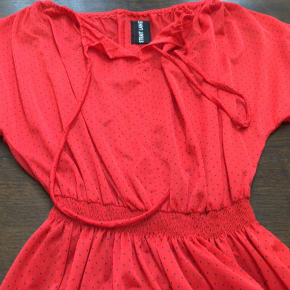 Vintage Strait  lane dress. Red with navy polka dots. Size 8 - Picture 6 of 9